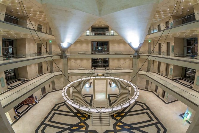 4-Hour Private Museum of Islamic Art in Qatar Tour - Glasswork, ceramics, and jewelry bring the galleries to life