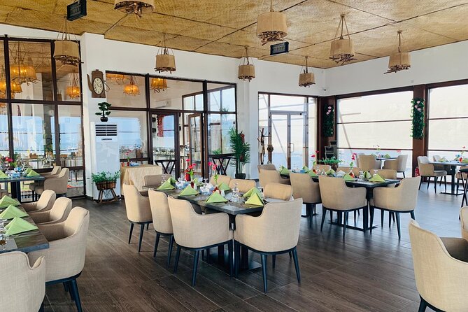 Al Majles Resort Day Pass - Reaching the resort from Doha