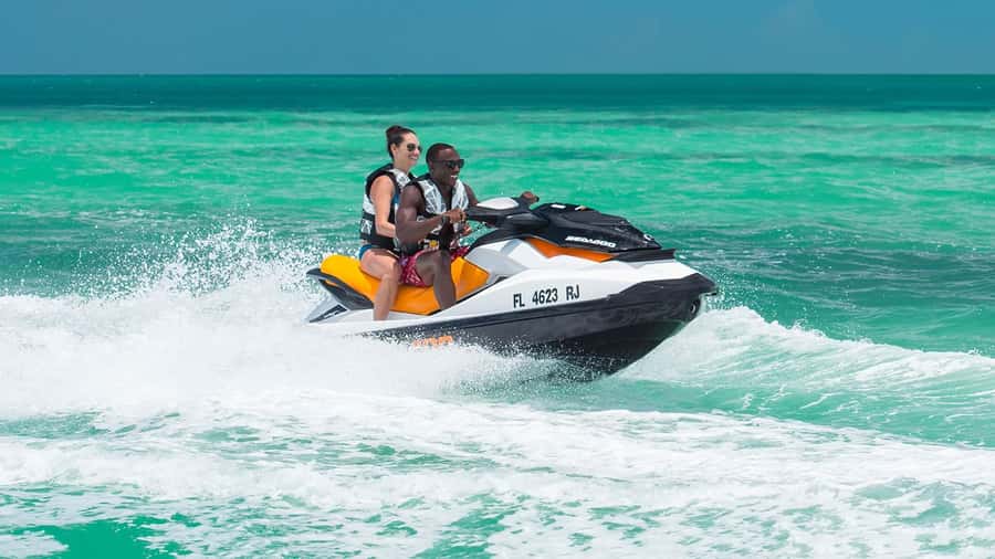 Arabian Gulf Jet Ski Adventure – Ride the Blue Waters - Why this is a good way to see Doha