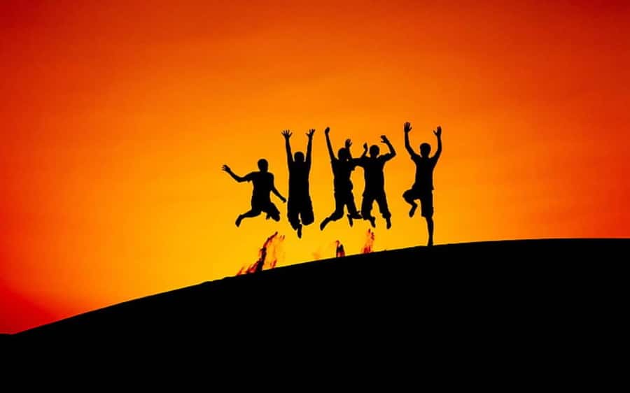 Desert Safari, Dunes Ride, Sand Boarding & Inland Sea Tour - Ninety minutes of dunes, sandboarding, and photos