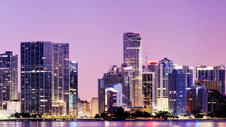 Doha: 4-hours Exclusive Transit tour from Airport/Hotel. - The Pearl-Qatar, marinas, and polished waterfront views