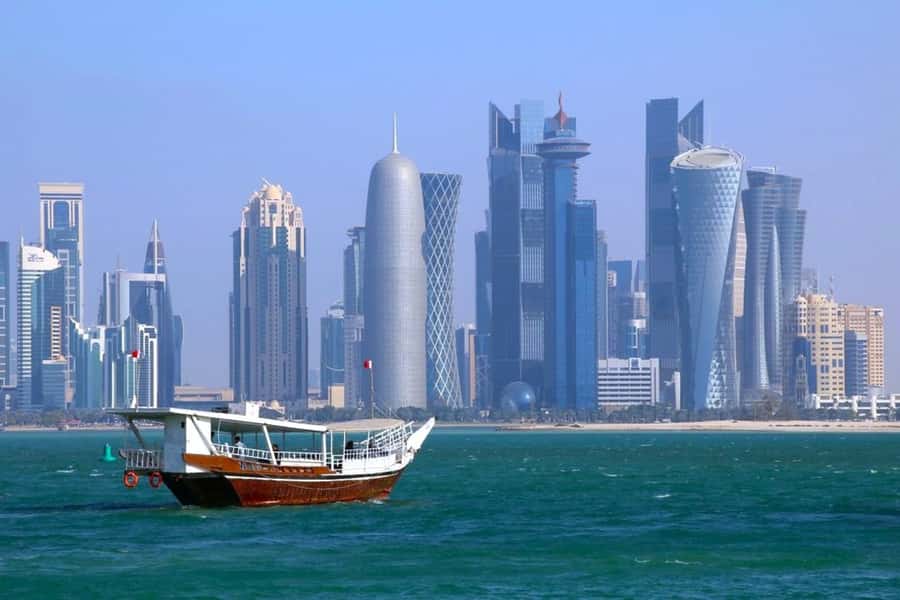 Doha: 4 Hrs City Highlights Tour & Dhow Cruise - Timing, clothing, and practical limits