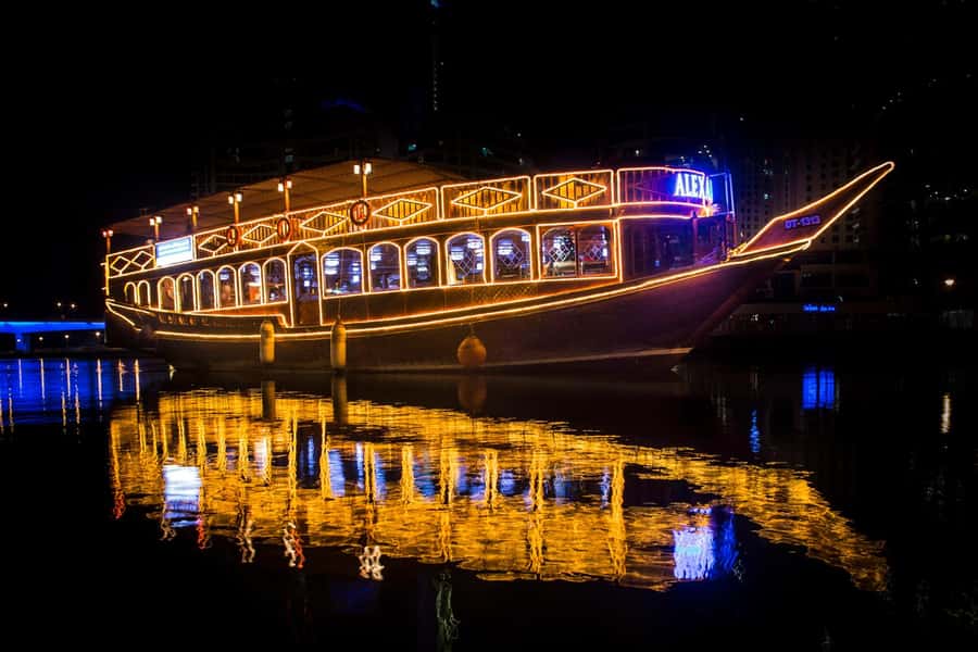 Doha: Arabic Dhow Cruise with Dinner, Tea & Coffee - Key points to know before booking