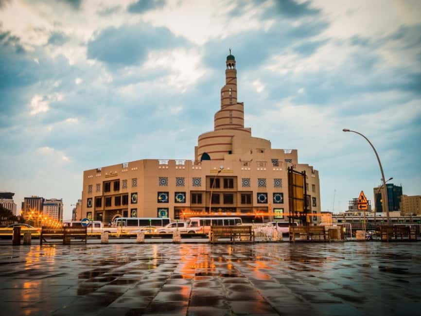 Doha City: best tourist places in Doha, Souq Waqif & Katara - What this four-hour Doha tour is really designed to do