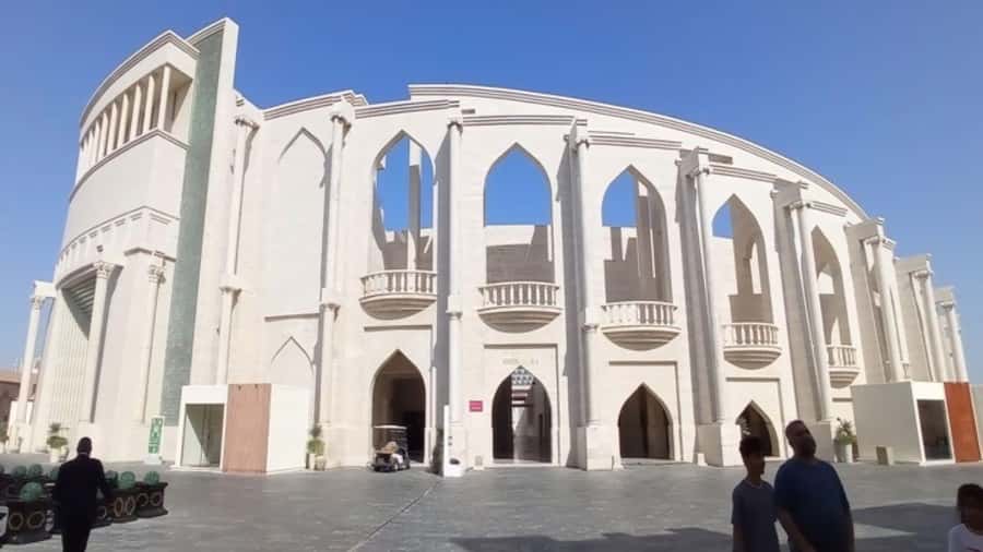 Doha City Highlights Tour & Cruise Terminal Pickup Dropoff - Who should book this tour?
