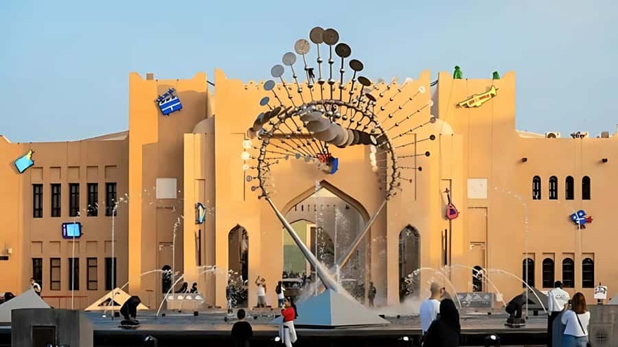 Doha: City landmarks a memorable tour with pickup & drop off - The Corniche, 25 minutes of sea-facing views