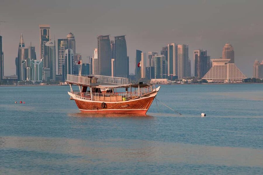 Doha City Tour & Dhow Boat AIDA/MSC/COSTA/CRUISE Passenger - Reading Doha from the Corniche