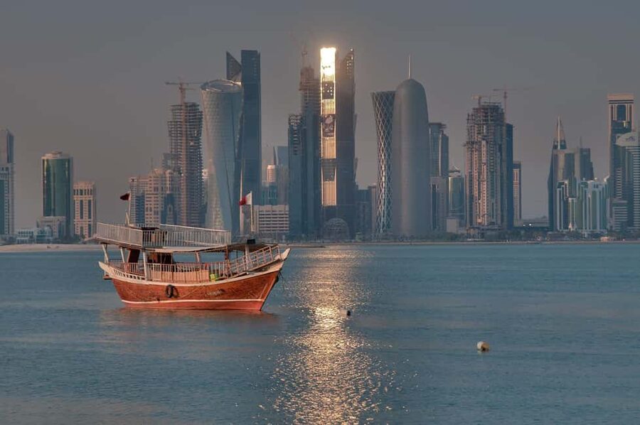 Doha City Tour & Dhow Boat AIDA/MSC/COSTA/CRUISE Passenger - The 30-minute wooden dhow cruise