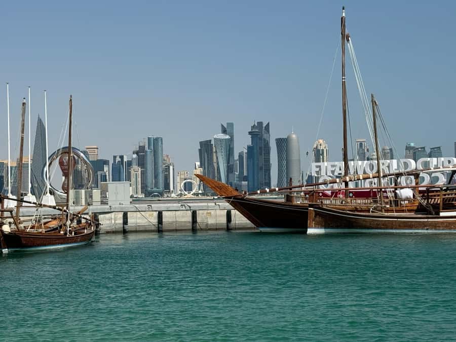 Doha: City Tour from Hamad Int'l Airport or Doha Cruise Port - Lusail and the I Love Lusail statue