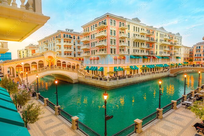 Doha City Tour: Guided Tour to Souq Waqif, Katara, Pearl Island - The National Museum of Qatar in 45 minutes