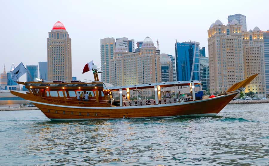 Doha City tour with Traditional Arabic Meal - What the guide can add