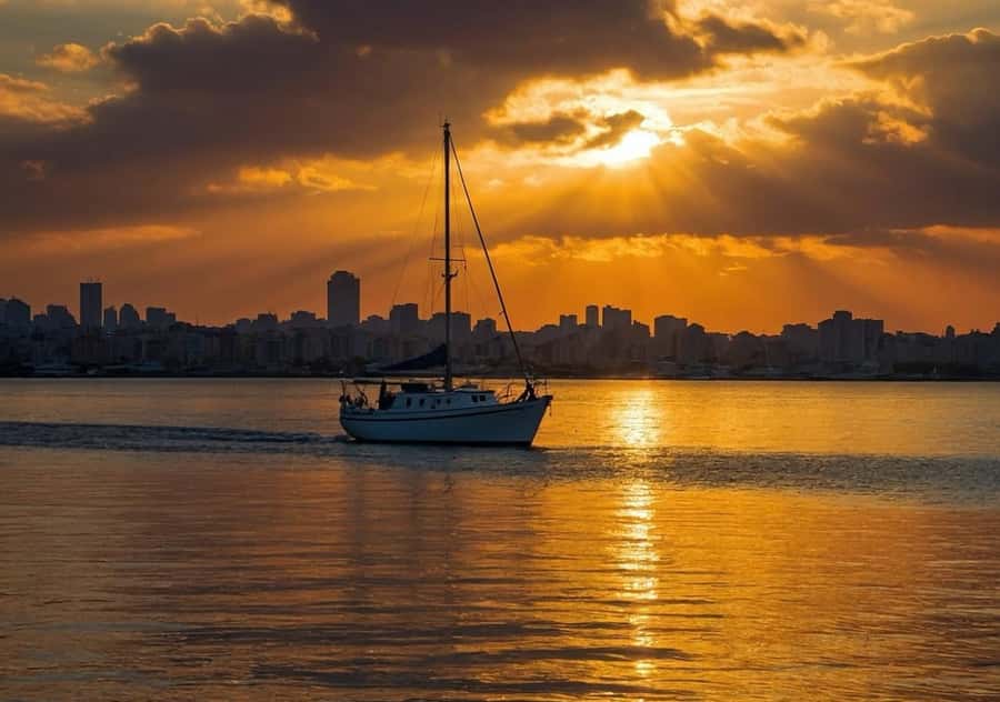 Doha Delights: City Exploration & Traditional Dhow Cruise - Starting near the Museum of Islamic Art