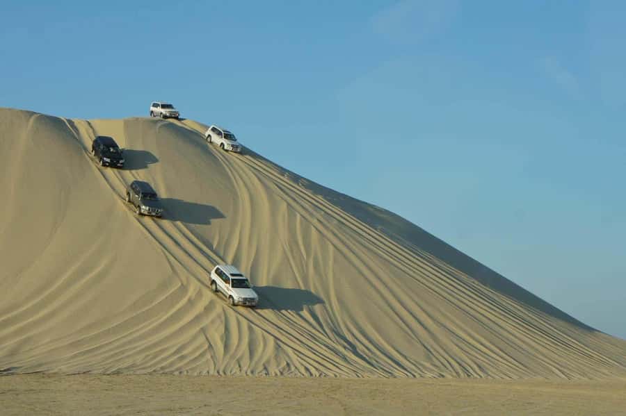 Doha: Desert Safari, Dune Bashing, Inland Sea With Transfers - The drive south from Doha