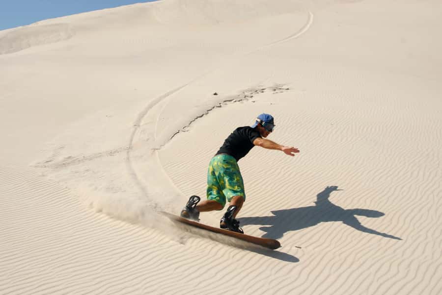 Doha: Desert Safari, Sandboarding, Dune Bashing & Inland Sea - Choosing the best time and guide