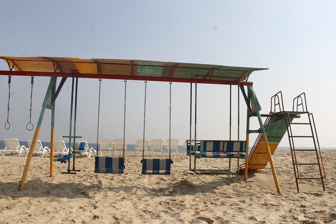 Doha : Full Day Desert Safari | BBQ Dinner | Inland sea - Khor Al Udaid, where water meets the dunes