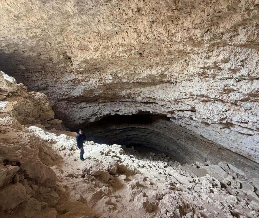 Doha: Guided Al Misfir Cave Tour - Al Misfir Cave Tour: Key Points