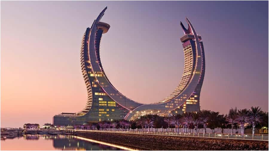 Doha: Guided City Tour with Airport or Hotel Pickup - Key points at a glance