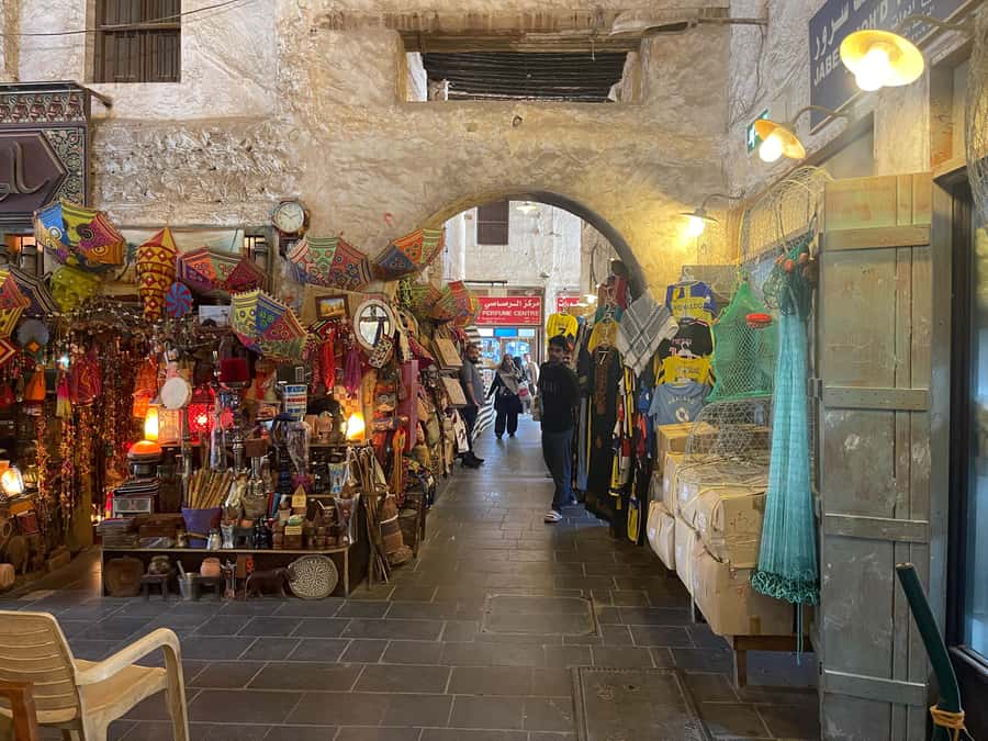 Doha: Guided Walking Tour of Souq Waqif - What The Guide Adds To The Experience