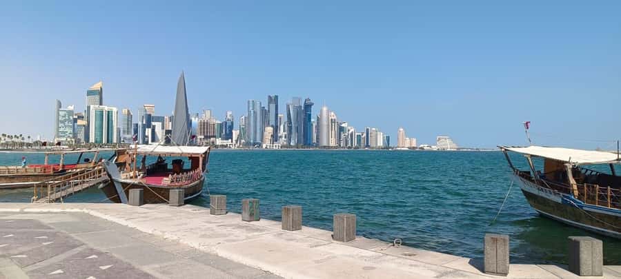 Doha Highlights tour with German speaking Tour Guide - Souq Waqif brings the tour back to daily life
