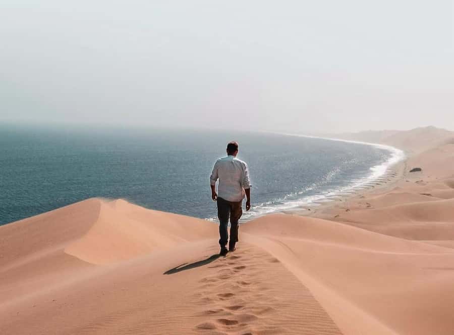 Doha: Inland Sea, Desert Safari, Camel Ride and Sandboarding - The essential facts at a glance