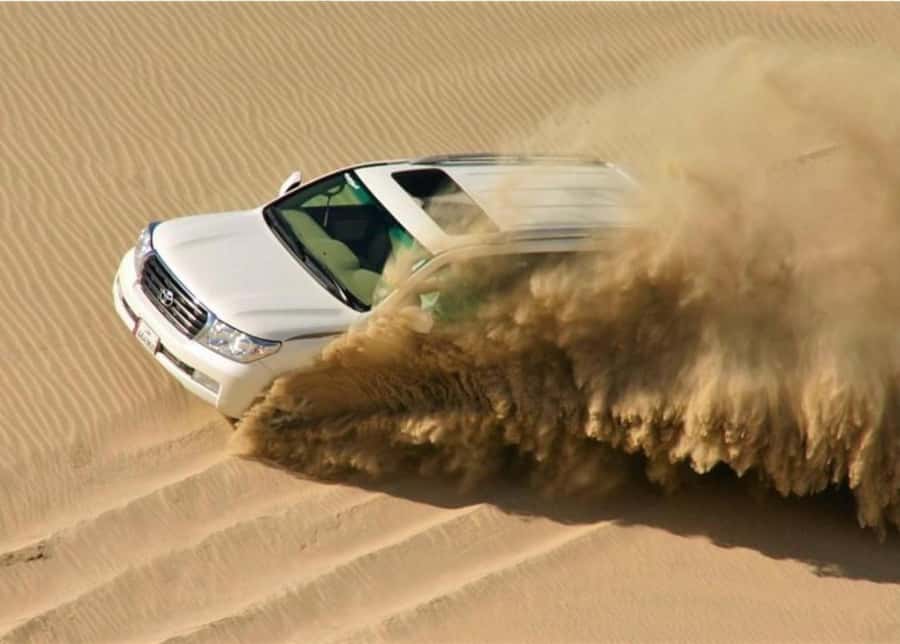 Doha : Inland Sea Desert Safari ,Camel Ride & Sandboarding - The camel ride: quiet minutes before the adrenaline