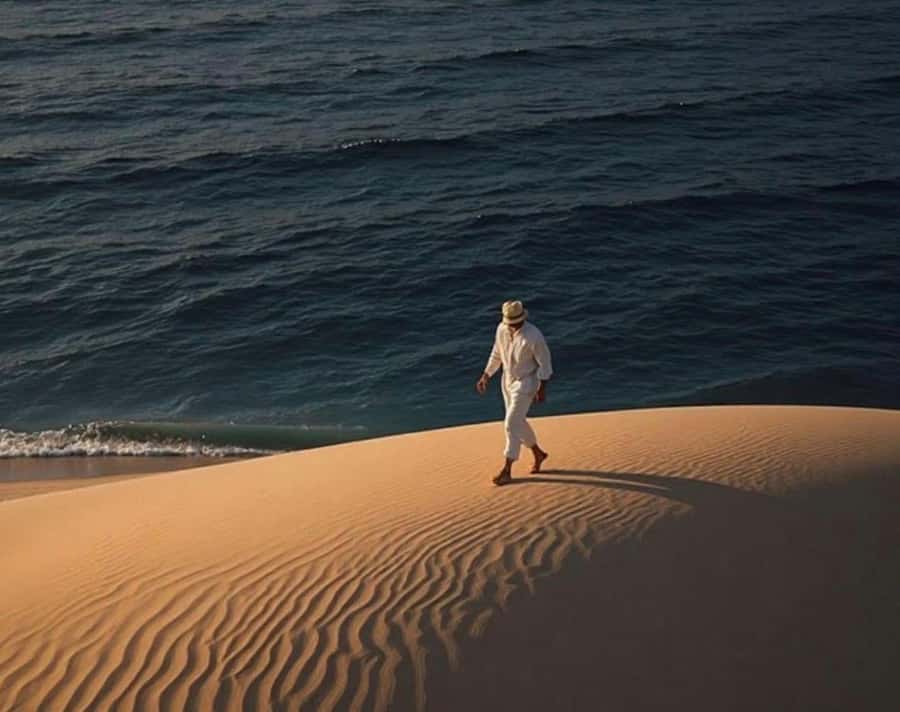 Doha: Inland Sea Desert Safari With All Activities - Camel riding and a link to Bedouin life