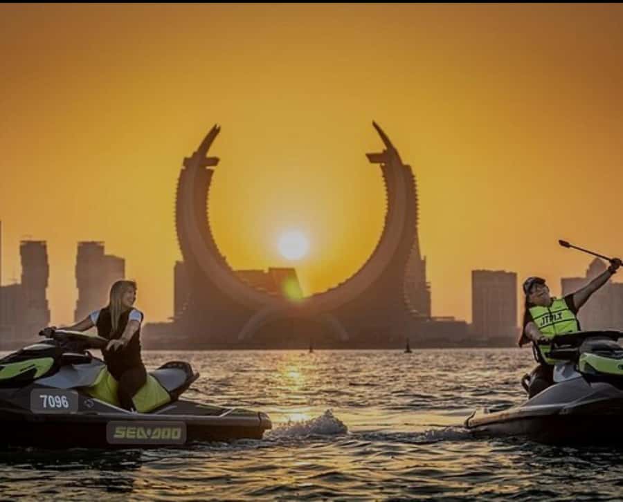 Doha: Jet Ski Adventure with Skyline and Pearl Qatar View - Leaving West Bay and finding the city from the water