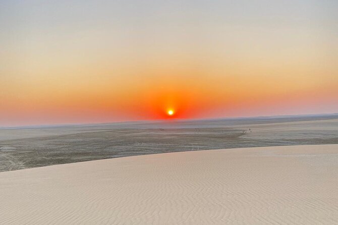 Doha Layover or Doha Stopover Tour with Desert & City Tour - The Pearl Qatar, 45 minutes among marinas and luxury shops