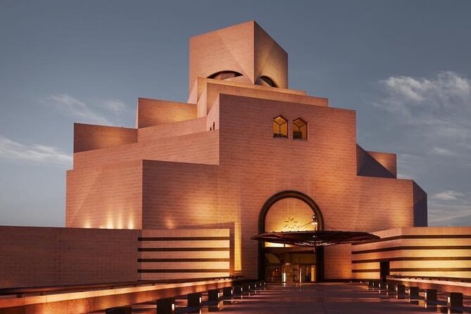 Doha Night City Tour | Souq Waqif | National Museum | The Pearl | Katara Village - Why nighttime is the smart way to see Doha