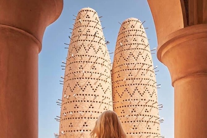Doha Night City Tour | Souq Waqif | National Museum | The Pearl | Katara Village - What the guide adds to the experience