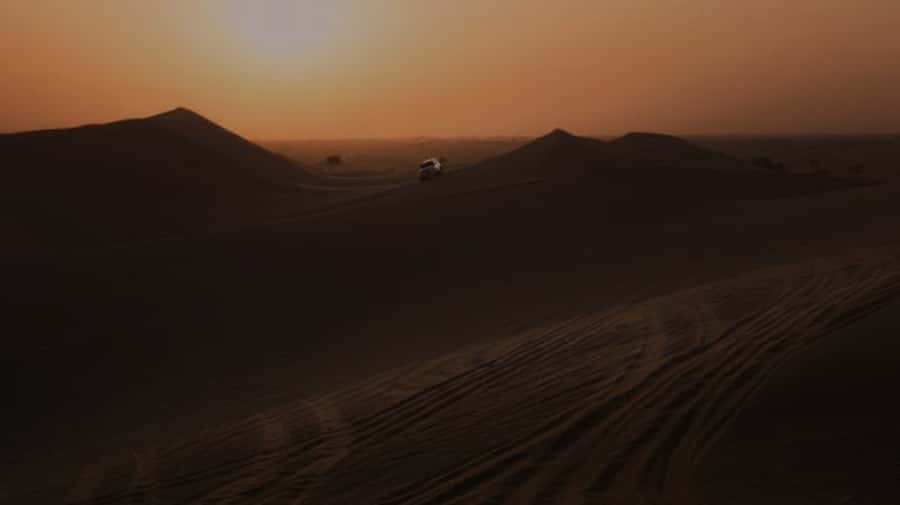 Doha: Night Desert Safari with Stargazing & Camel Ride - The inland sea stop and the meeting of sand and water