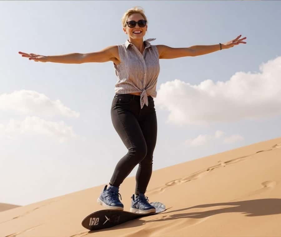 Doha: Night Inland Sea Desert Safari with Full Activities - Sandboarding on Qatar’s golden dunes