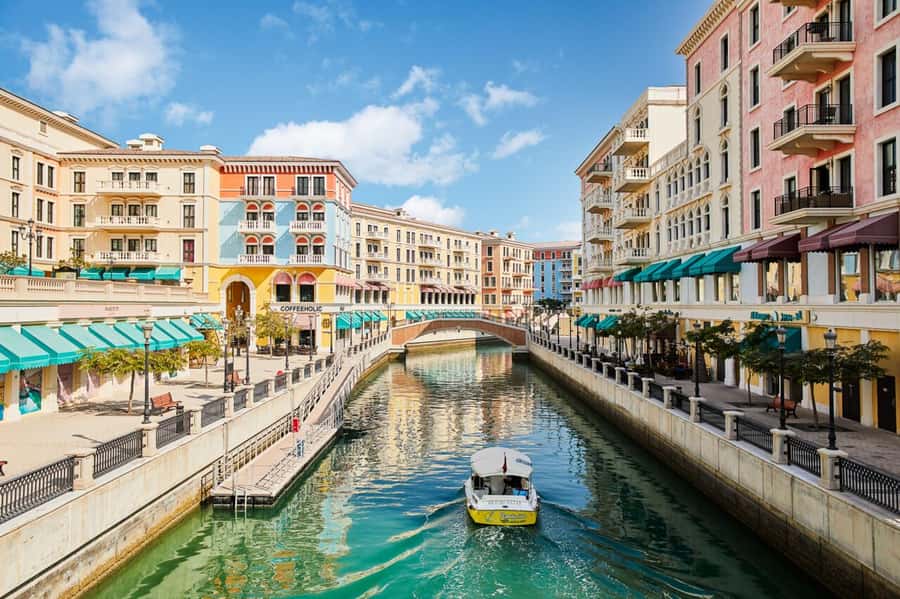 Doha: Private City Tour–Discover Iconic Landmarks with Guide - Why This Four-Hour Route Works for a First Look