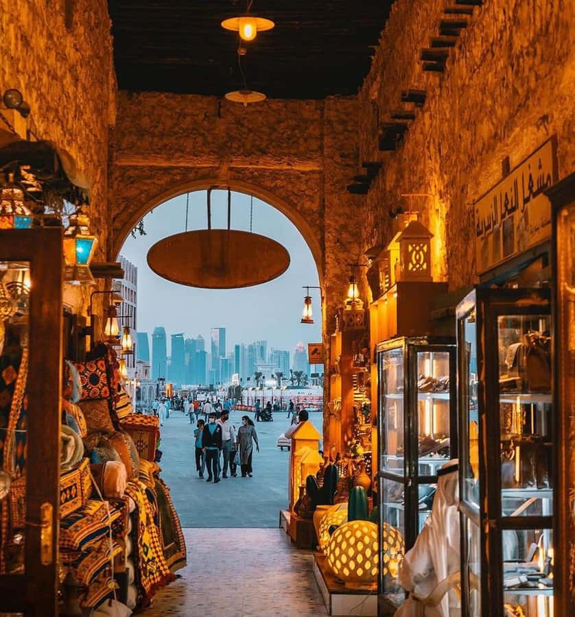 Doha: Private City Tour with Souq Waqif,Katara,The pearl etc - Why this compact Doha tour works