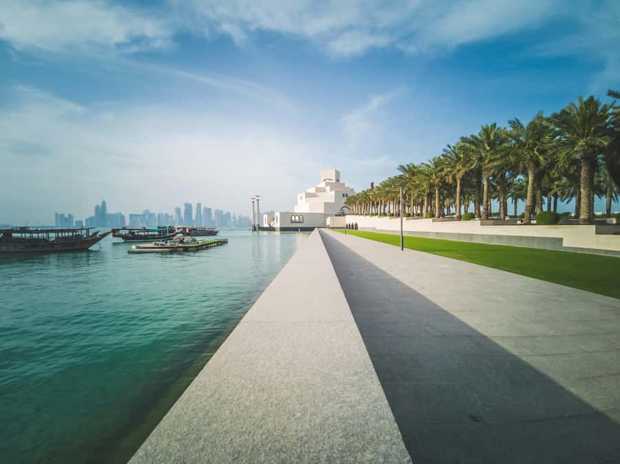 Doha: Private Combo City Tour with Desert Safari - What the guide adds to the day