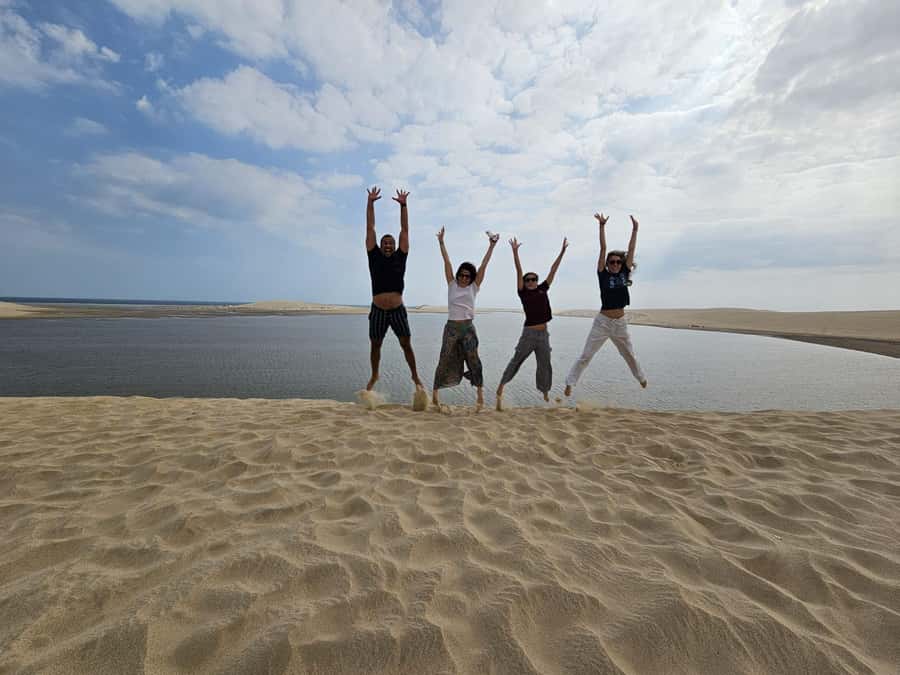 Doha:Private Desert Safari, Falcon, Sandboarding,inland sea - Four things worth knowing before you book