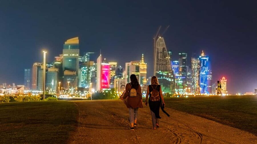 Doha: Private Night City Tour with Professional Guide. - The Pearl-Qatar and its marina views