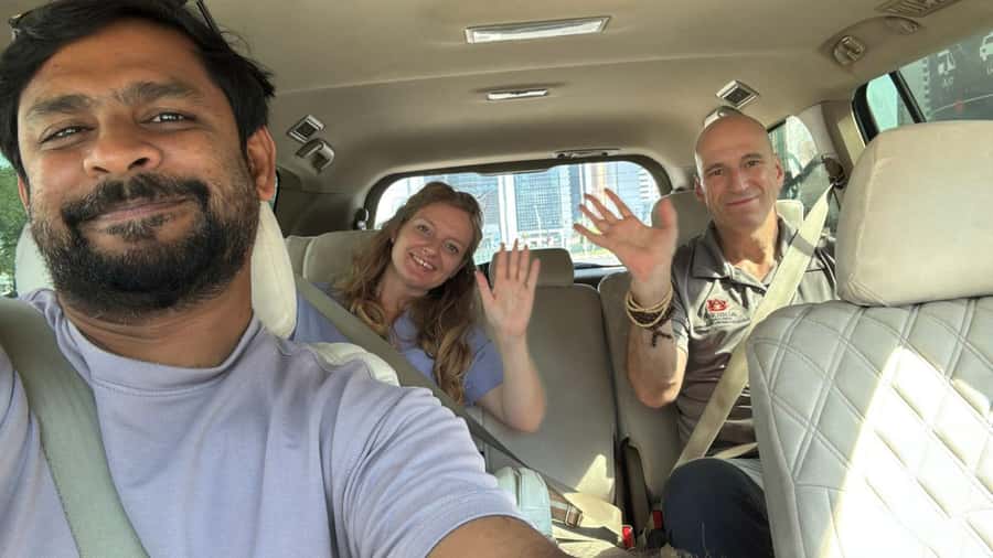 Doha: Private NIGHT desert safari with free camel ride - Leaving Doha for Sealine Beach