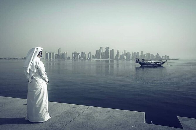 Doha Private Transit Night City Tour From Doha Airport - What the Guides Add to the Experience
