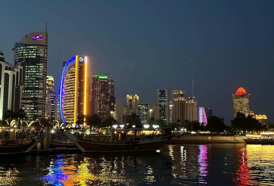 Doha Qatar: City highlights & Gondola Ride in Villaggio Mall - The Corniche: 20 minutes beside Doha Bay