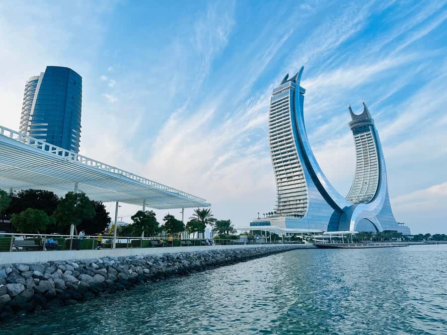 Doha Qatar: Layover City Tour (4-hours Doha Transit Tour) - Taking your time at Souq Waqif
