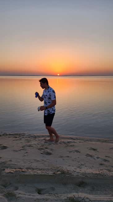Doha Qatar : sealine adventure Camel Ride sandboard Sunset - Dune bashing in a Land Cruiser