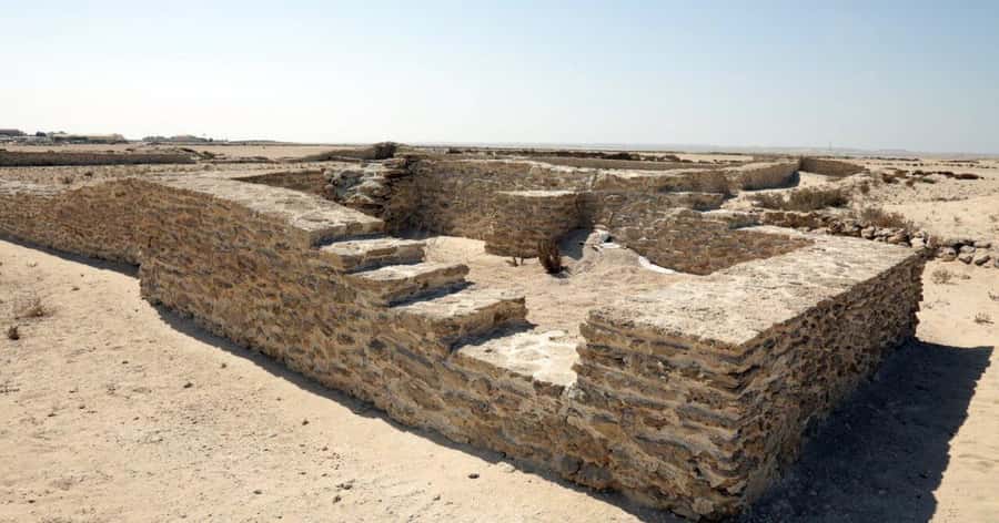 Doha: Richard Serra Sculpture,Mushroom Hill,Camel Race Track - Richard Serra’s East-West/West-East