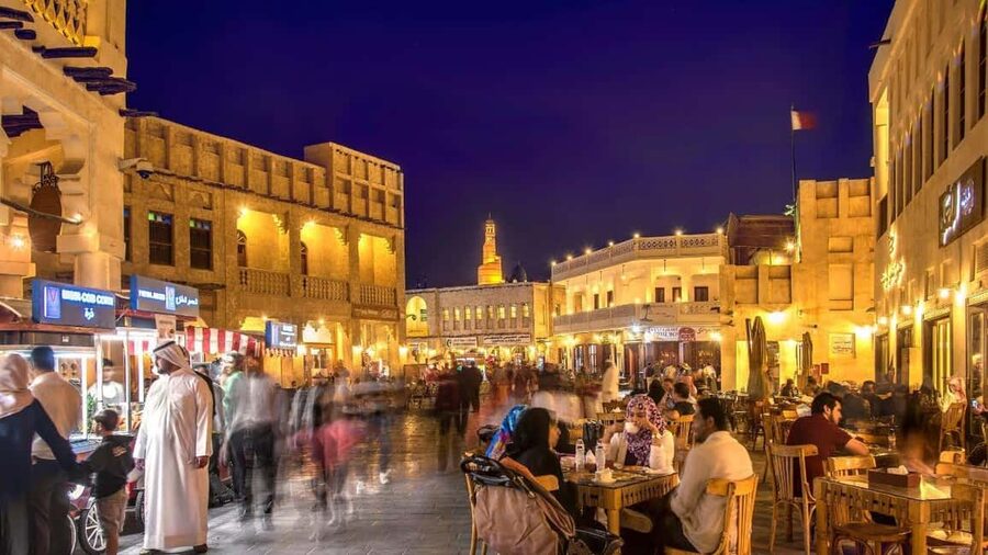 Doha Stopover Tour & Transit Tours - The guides and the value of a private vehicle