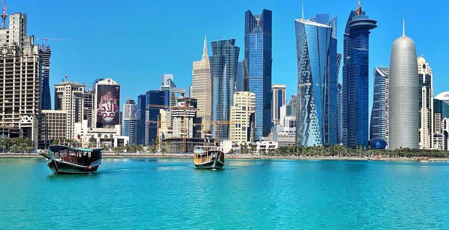 Doha: Sunset Experience, Traditional Dhow Cruise with Dinner - Box Park, Katara, and The Pearl from the Gulf