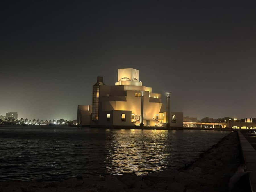 Doha Traditional Dhow Cruise - Arabic tea suits the gentle pace