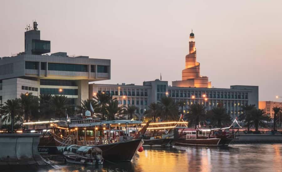 Doha: Traditional Dhow Cruise With Optional Arabic Dinner - Why a dhow cruise works well in Doha