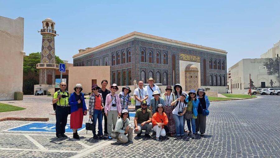 Doha: Transit COMBO- City tour, Desert safari + BBQ meal - Camel ride and Arabic tea at the Bedouin tent