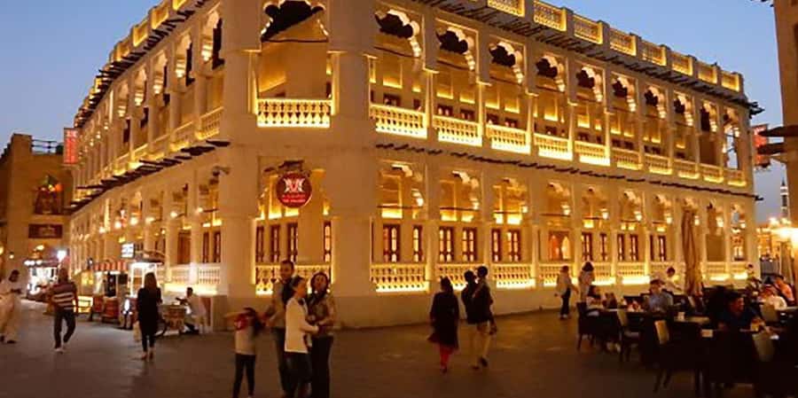 Doha Transit Night City Tour From Doha Airport - Guides who make a short tour useful