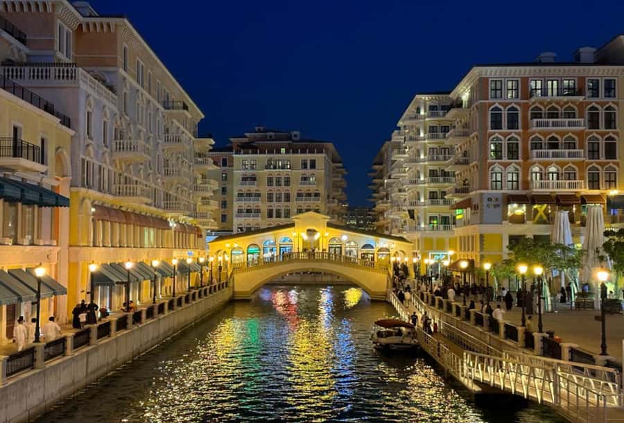 Doha Transit Tour from Hamad International Airport/Hotel - The Corniche and Doha’s waterfront